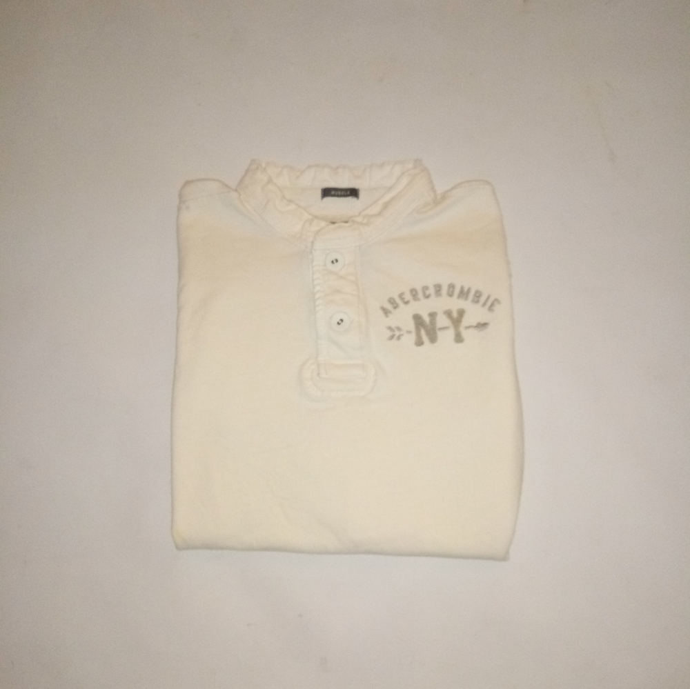 Abercrombie & Fitch 2 button shirt